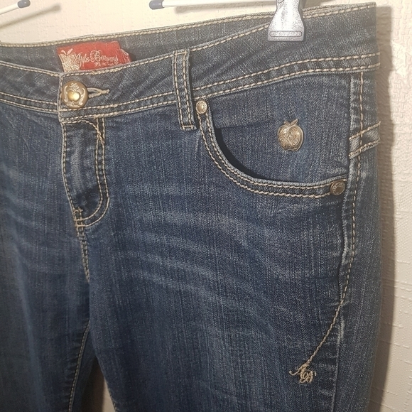 Apple Bottoms Midrise Straight Leg Blue Jeans - Picture 3 of 15